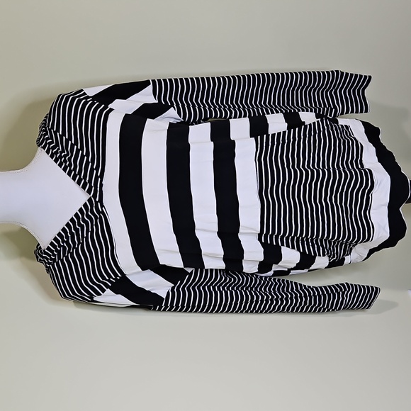 Andthewhy Tops - ANDTHEWHY Black and White Striped Hooded Shirt